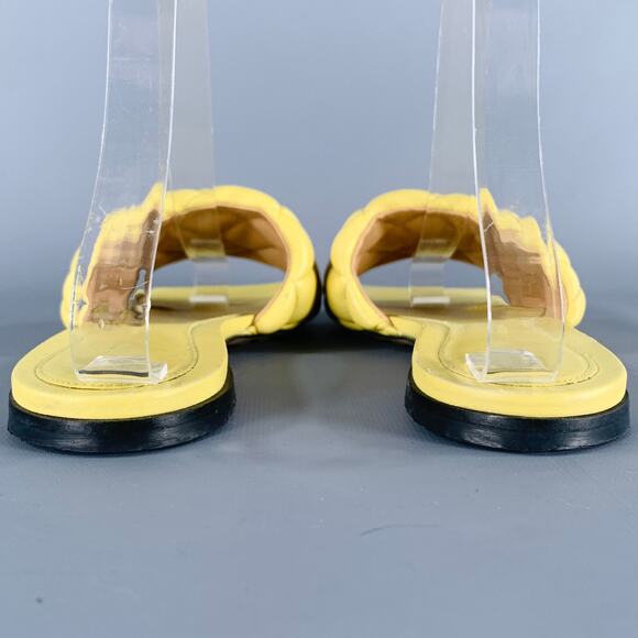 BOTTEGA VENETA Size 7 Yellow Leather Quilted Slide Sandals - Picture 3 of 10
